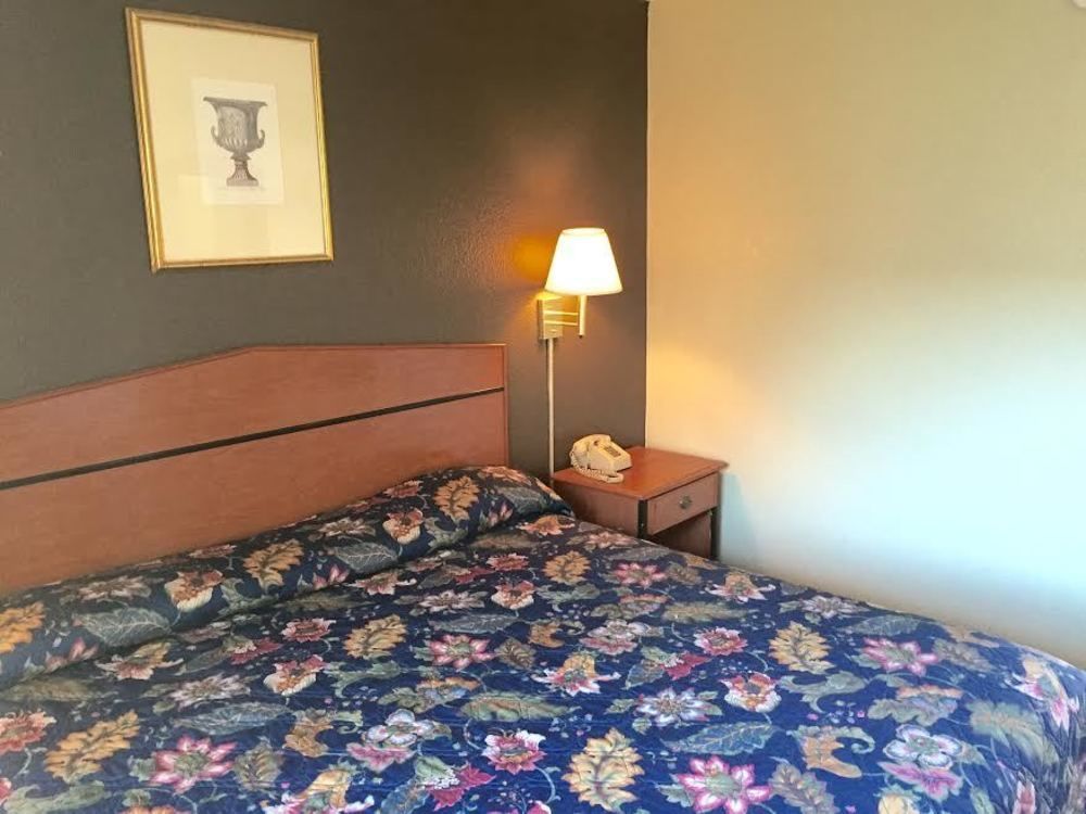 Budget Inn Tallahassee Eksteriør billede